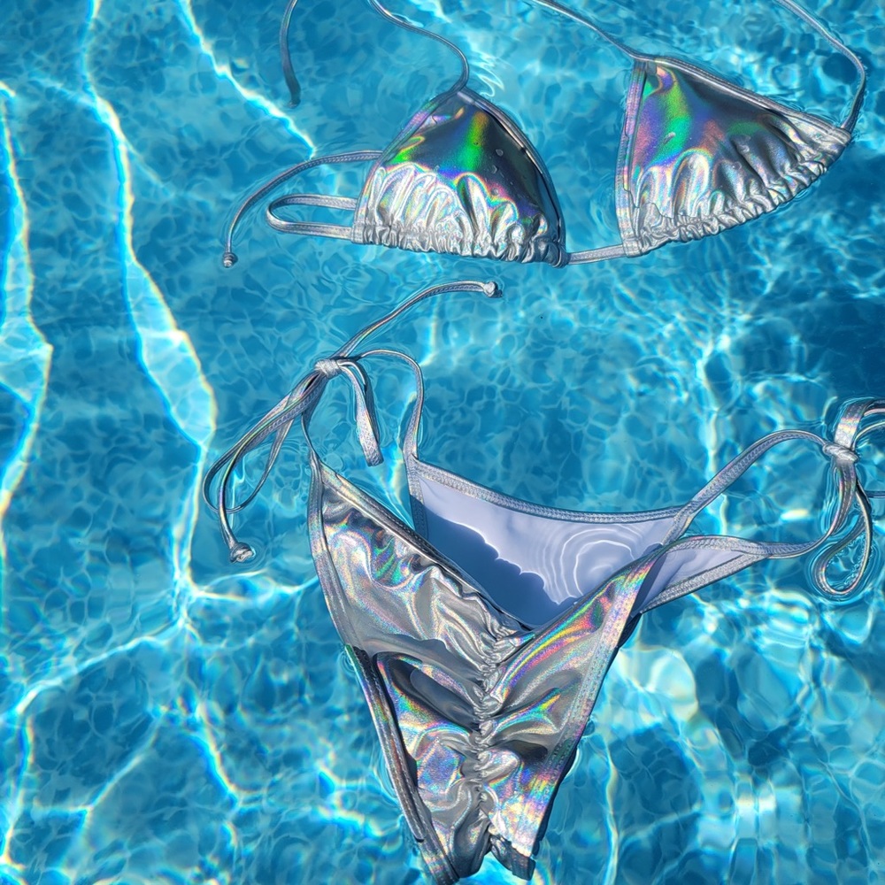 Reflective Scrunch Bum Bikini Set - TAGS ON